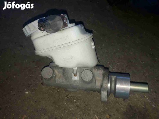 Suzuki Ignis 03-07 Főfék Munkahenger + Fékfolyadék Tartály