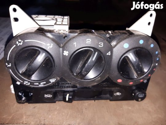 Suzuki Ignis 03-07 Fűtéskapcsoló