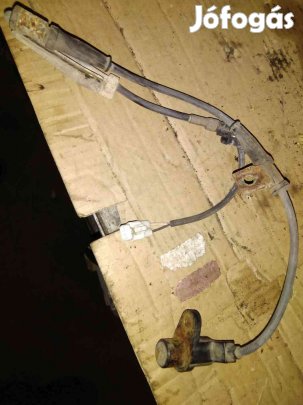 Suzuki Ignis 03-07 Jobb Első ABS Jeladó