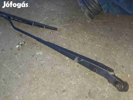 Suzuki Ignis 03-07 Jobb Első Ablaktörlő Kar