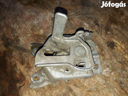 Suzuki Ignis 03-07 Motorháztető Zárszerkezet