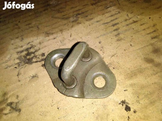 Suzuki Ignis 03-07 Zár Ütköző