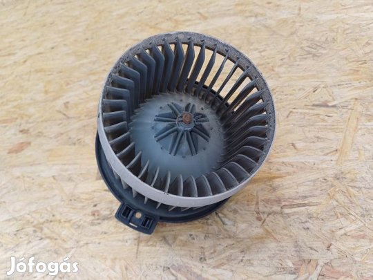 Suzuki Ignis I Sport  (2000-2005) Fűtőmotor