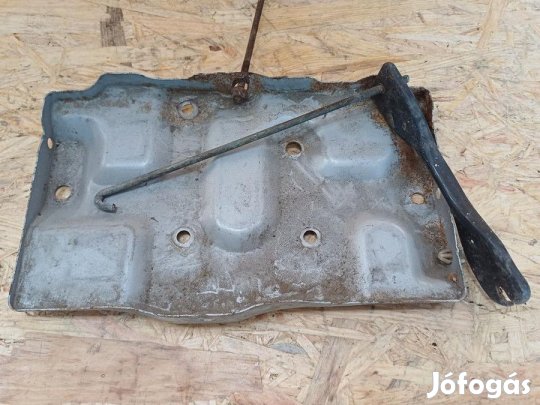 Suzuki Ignis I (2000-2003) Akumlátotartó