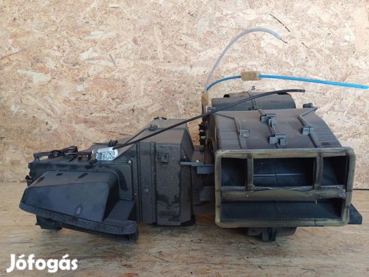 Suzuki Ignis (2000-2003) Fűtés Box