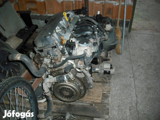 Suzuki Ignis bontásból alkatrészek eladó