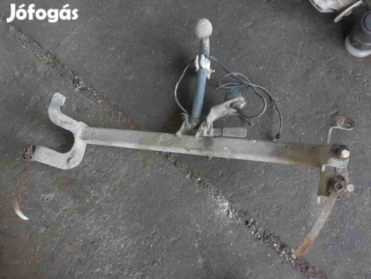 Suzuki Jimny Vonóhorog