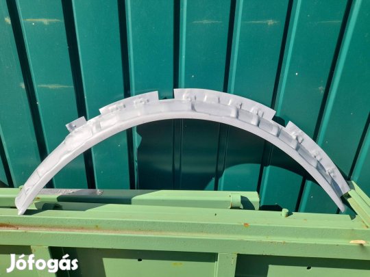 Suzuki Jimny hátsó műanyag szélesítő rögzítő konzol