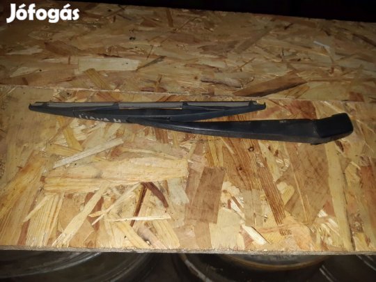 Suzuki Liana Hátsó Ablaktörlő Kar