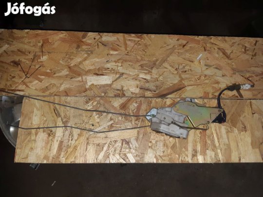 Suzuki Liana Jobb Hátsó Ajtó Zárszerkezet + Központizár Motor