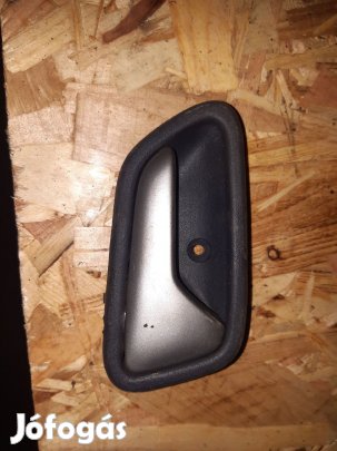 Suzuki Liana Jobb Hátsó Belső Ajtókilincs