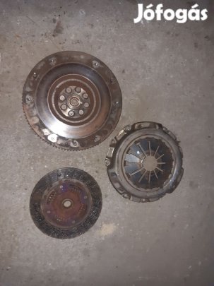 Suzuki Liana Kuplung Szett + Egytömegű Lendkerék