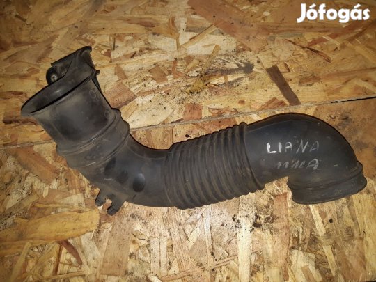 Suzuki Liana Levegőcső