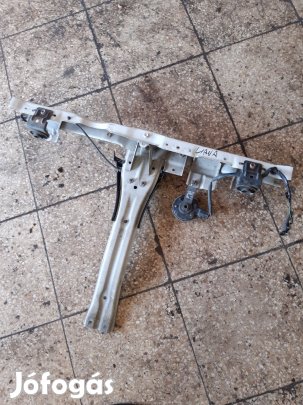 Suzuki Liana Zárhíd