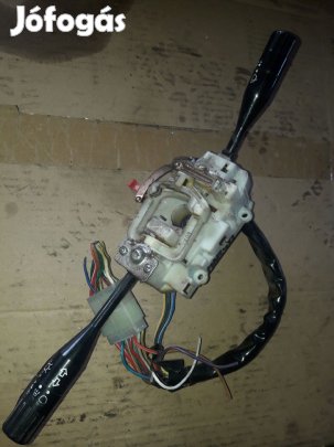 Suzuki Maruti Bajuszkapcsoló