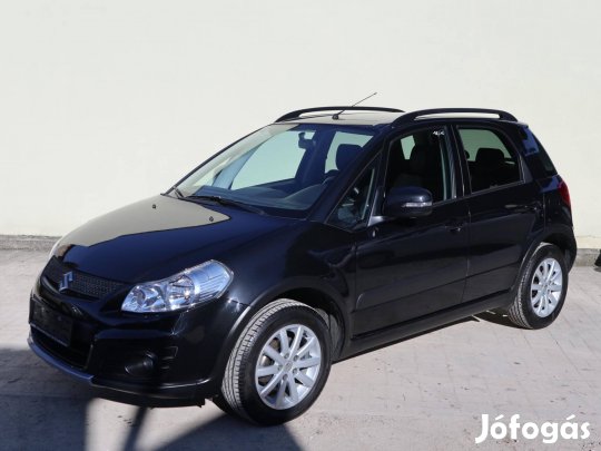 Suzuki SX4 1.6 GLX AC CD MP3 4WD 4x4 - vezetett...