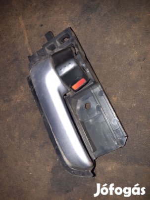 Suzuki SX4 Bal Első Belső Ajtókilincs