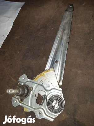 Suzuki SX4 Bal Hátsó Ablakemelő Szerkezet Mechanikus