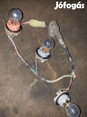 Suzuki SX4 Jobb Hátsó Lámpa Foglalat