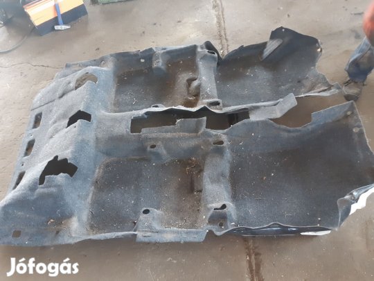 Suzuki SX4 Padlókárpit / Padlószőnyeg