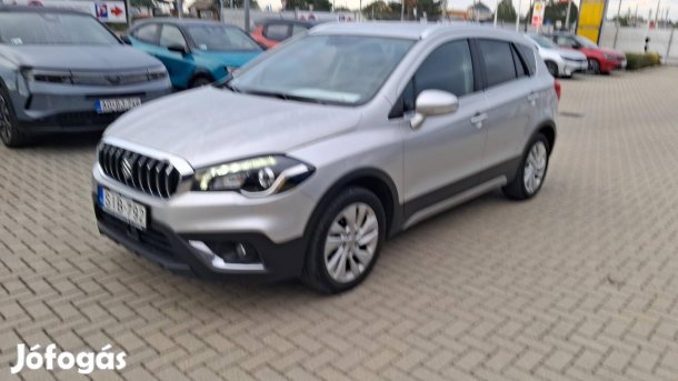 Suzuki SX4 S-Cross 1.4 Hybrid GL+ Vezetett szer...