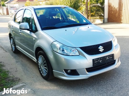 Suzuki SX4 Sedan 1.6 GLX AC Vonóhorog.. Beszámí...
