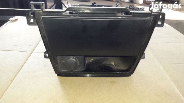 Suzuki SX4 Tároló Rekesz