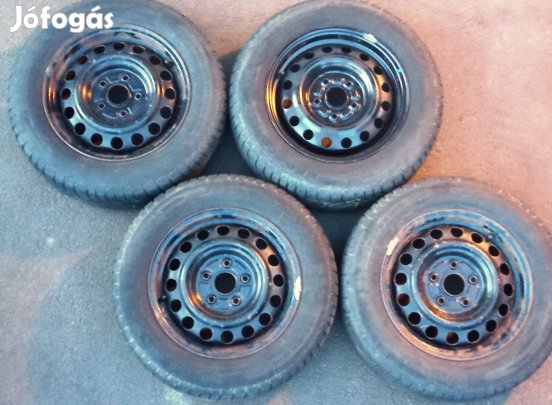 Suzuki SX-4 5x114,3 6x15 acélfelni 195/65R15 gumival 4 db