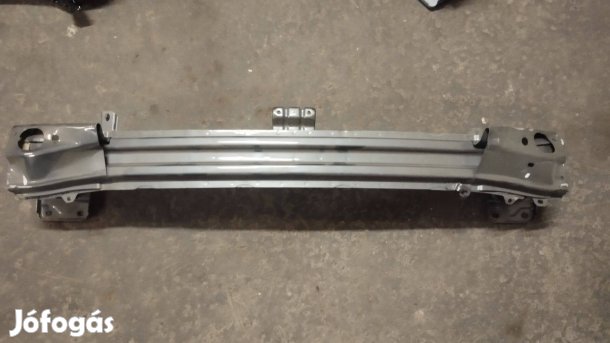 Suzuki S-cross lökhárító merevitő