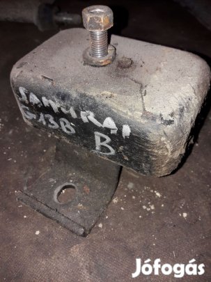 Suzuki Samurai Bal Motortartó Bak