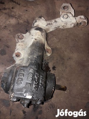 Suzuki Samurai Kormánymű