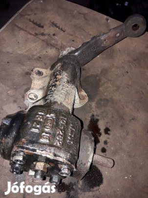 Suzuki Samurai Kormánymű