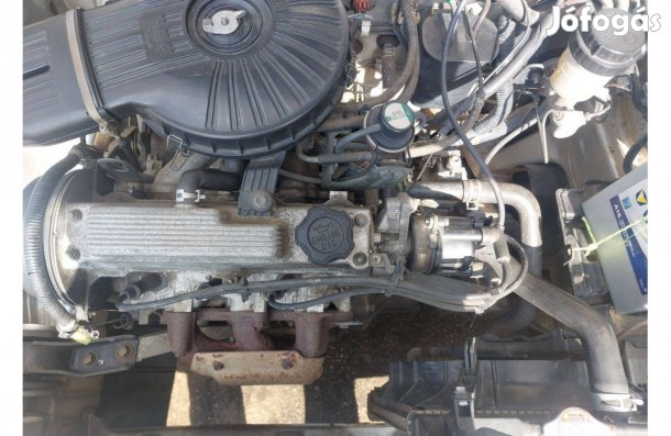 Suzuki Swift 1.0 komplett motor G10A