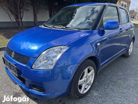 Suzuki Swift 1.3 GC 4X4