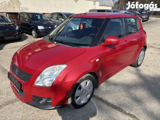 Suzuki Swift 1.3 GC Klima ! Vonóhorog !