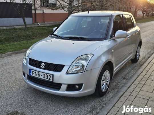 Suzuki Swift 1.3 GLX CD AC Mistic Plus (Automat...