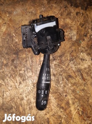 Suzuki Swift III 04-10 Ablaktörlő Kapcsoló