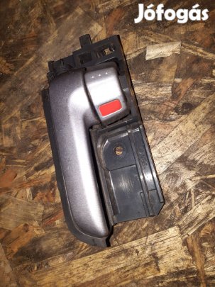 Suzuki Swift III 04-10 Bal Első Belső Ajtókilincs