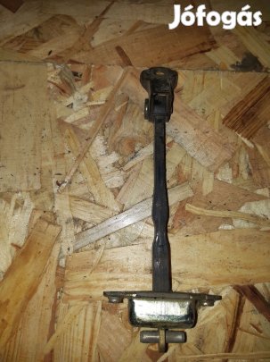 Suzuki Swift III 04-10 Első Ajtó Nyitáshatároló