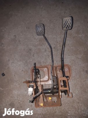 Suzuki Swift III 04-10 Pedálsor: Gáz + Fék