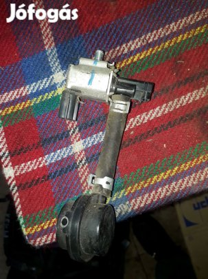 Suzuki Swift III 04-10 Vákumcső