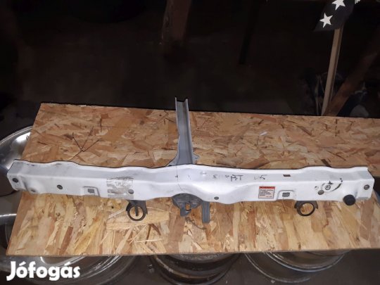 Suzuki Swift III 04-10 Zárhíd