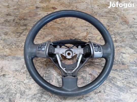 Suzuki Swift III (2004-2010)  Kormány