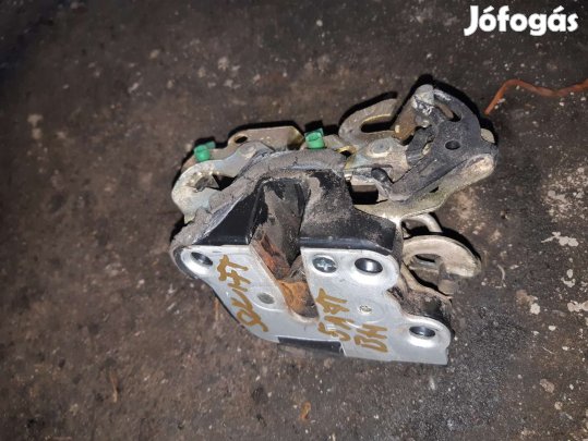 Suzuki Swift II 92-03 Bal Hátsó Ajtó Zárszerkezet
