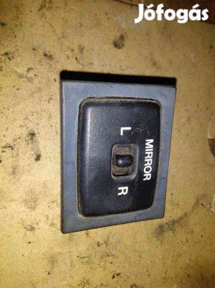 Suzuki Swift II 92-03 Elektromos Tükör Állító Kapcsoló