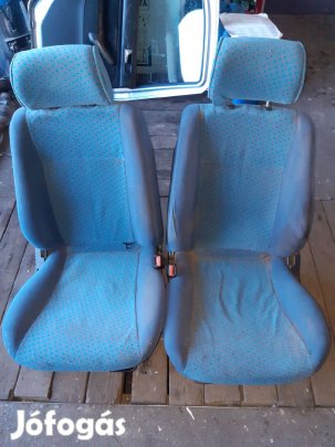 Suzuki Swift II 92-03 Első Ülés Garnitúra