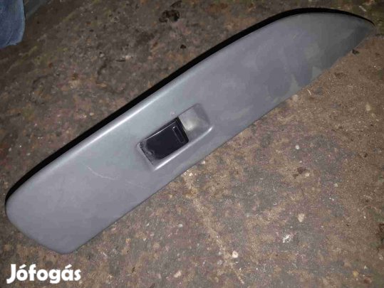 Suzuki Swift II 92-03 Jobb Első Ablakemelő Kapcsoló