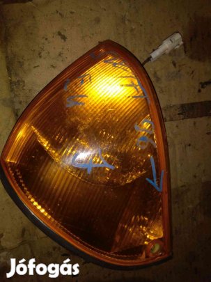 Suzuki Swift II 92-03 Jobb Első Index / Irányjelző