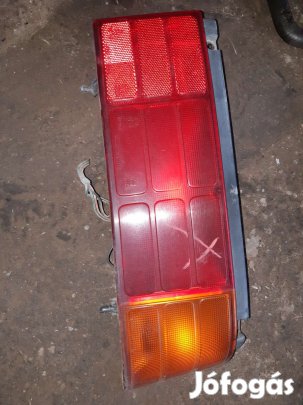 Suzuki Swift II 92-03 Jobb Hátsó Lámpa