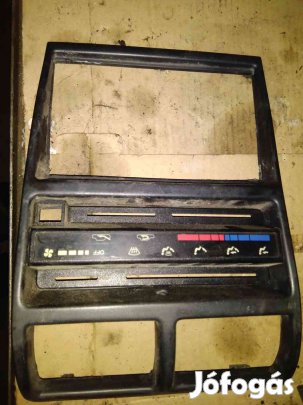 Suzuki Swift II 92-03 Középkonzol